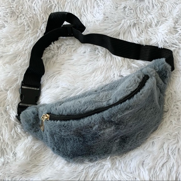 NWT Blue Plush Waist Bag Fluffy Fanny Pack Crossbody Travel Pouch - Picture 5 of 11